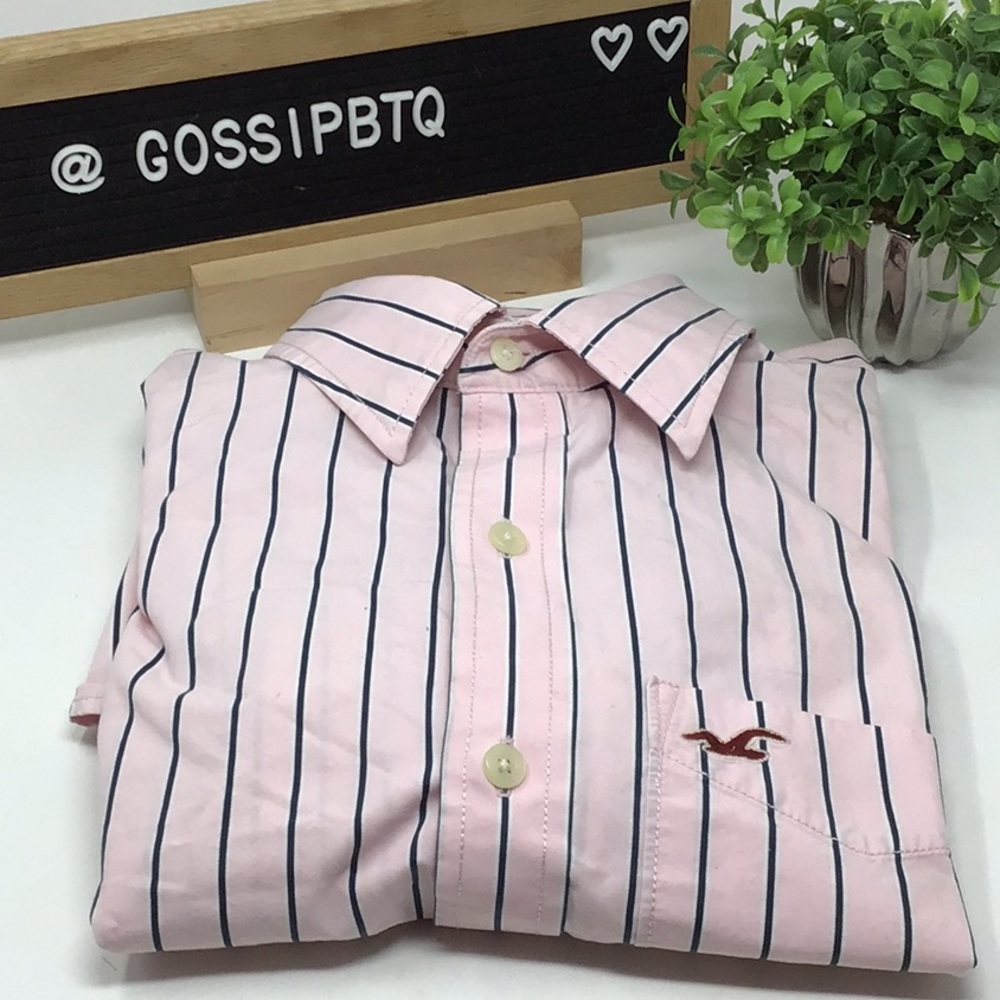 Hollister Long Sleeve Button Down Size M